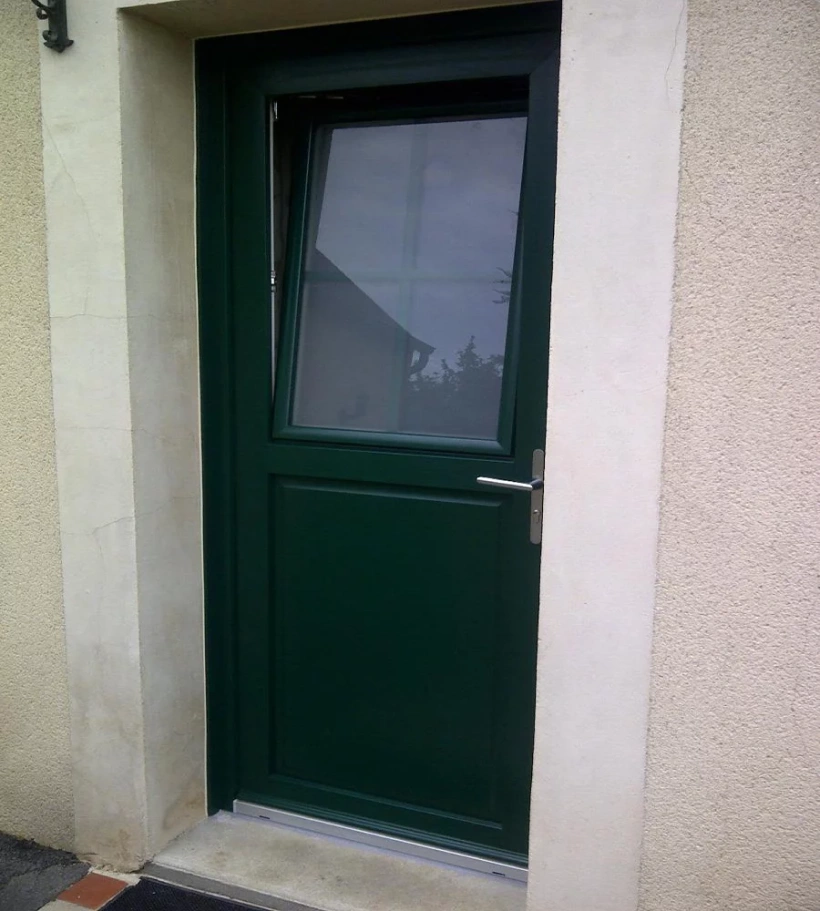 Hoguin Menuiserie Travaux De Menuiserie A Rennes En Ille Et Vilaine 35 Portes Dentree 2